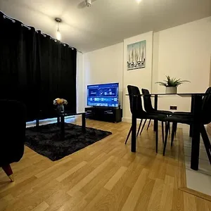  Apartment Two Bedrooms Flat In Stratford United Kingdom